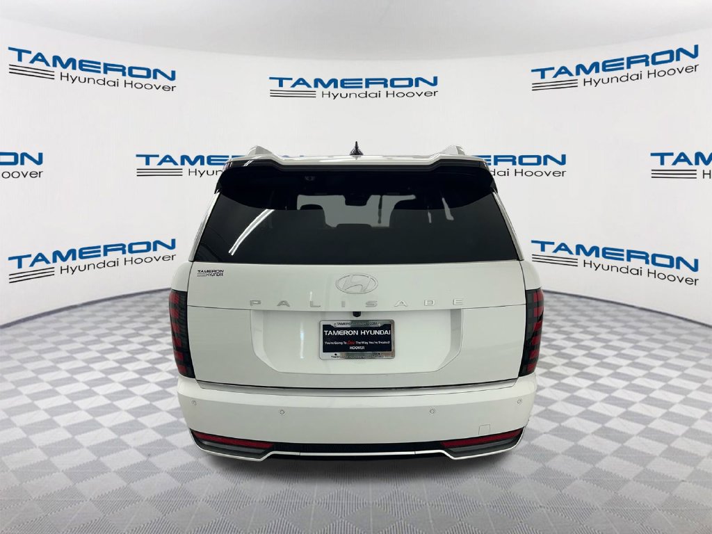 Used 2026 Hyundai Palisade Calligraphy FWD image 4