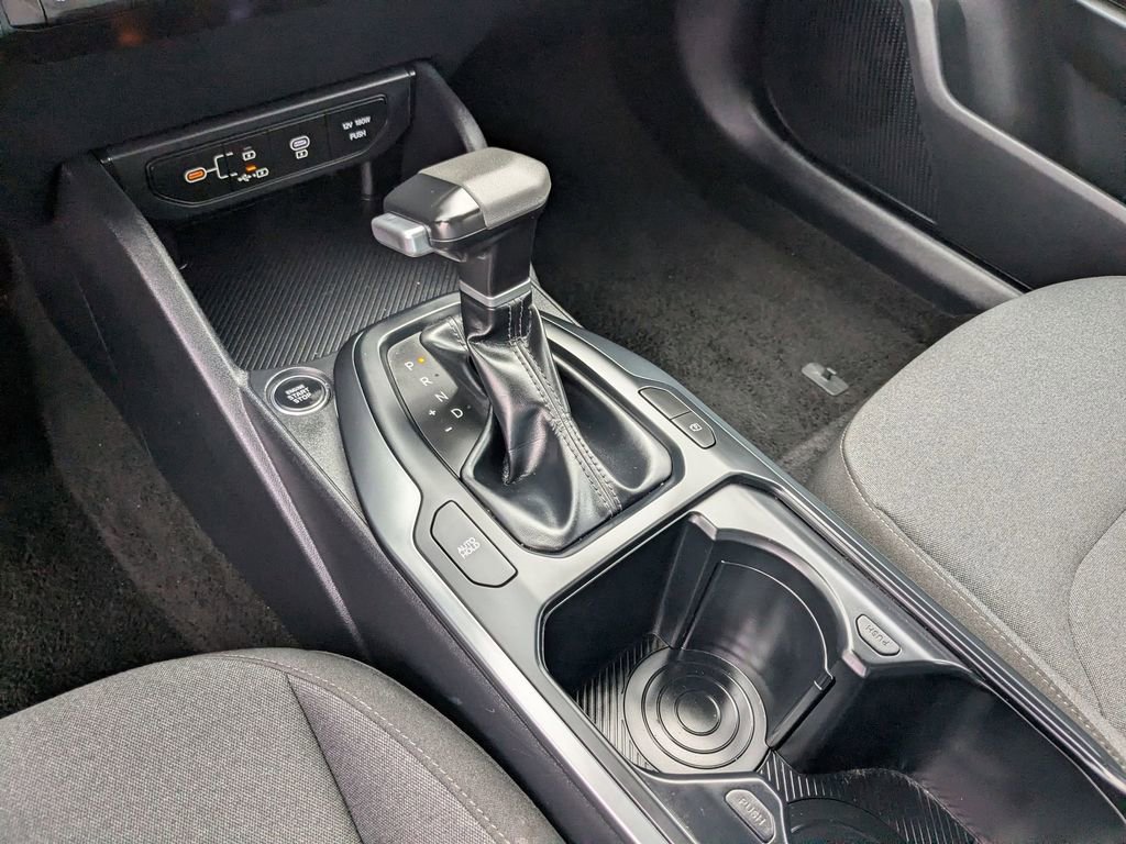 Used 2025 Kia K4 LXS image 22