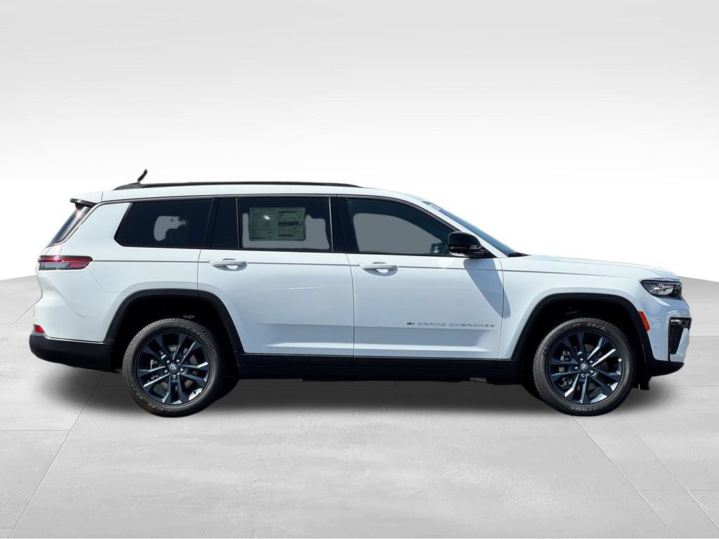 New 2026 Jeep Grand Cherokee L Limited AWD/4WD image 8