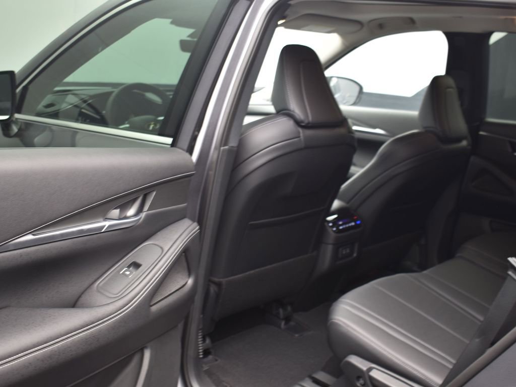 Certified 2026 INFINITI QX60 Pure w/ Cargo Package image 13