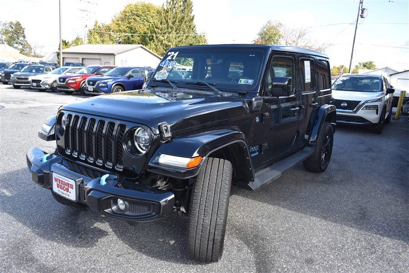 Used 2021 Jeep Wrangler Unlimited Sahara image 7