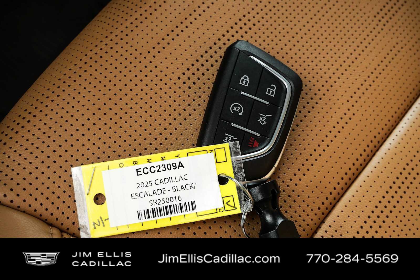 Used 2025 Cadillac Escalade Premium Luxury RWD image 42