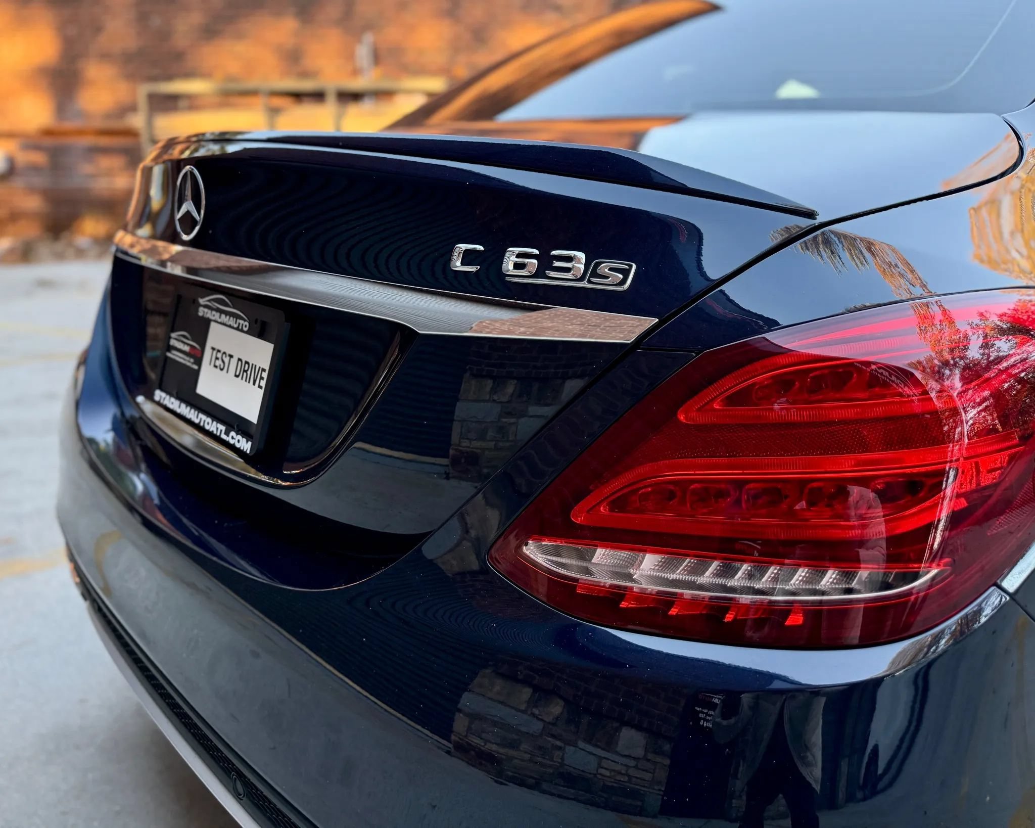 Used 2015 Mercedes-Benz C 63 AMG S image 9