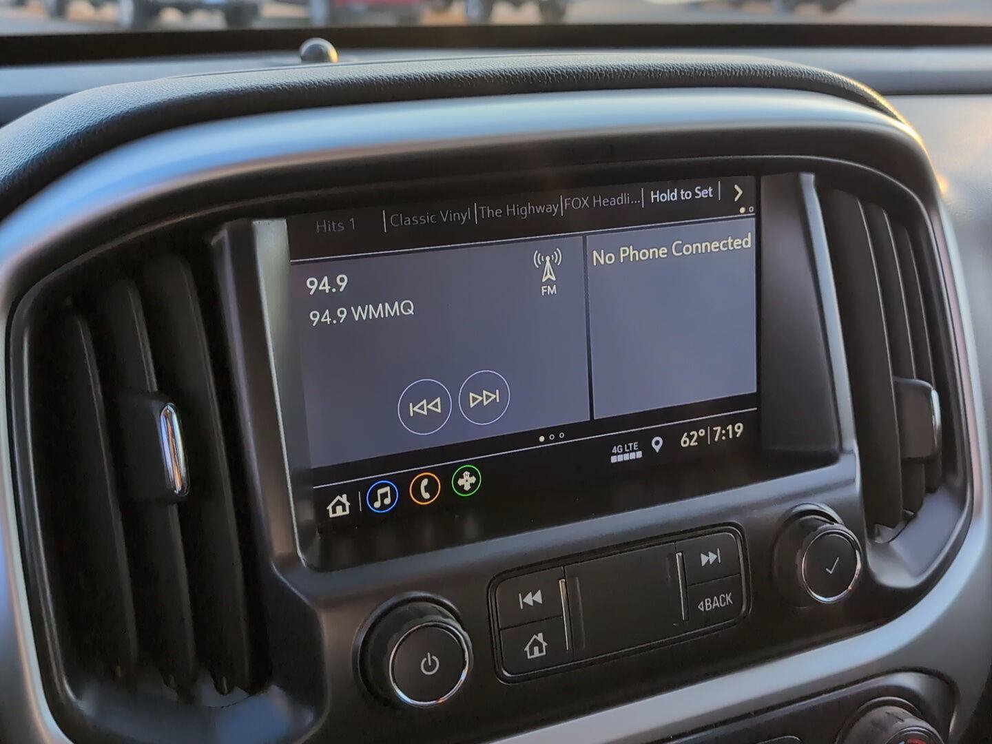 Used 2019 Chevrolet Colorado LT w/ LT Convenience Package AWD/4WD image 28