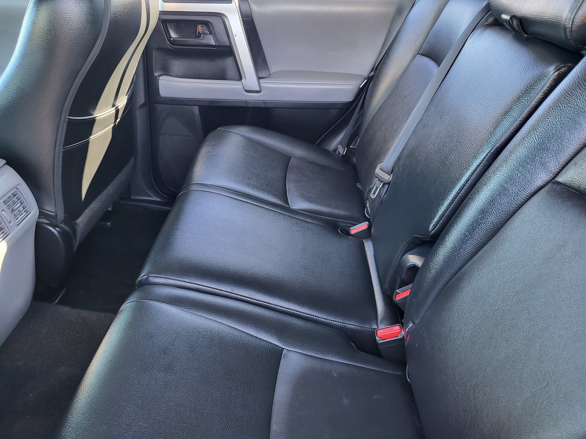 Used 2013 Toyota 4Runner SR5 RWD image 27