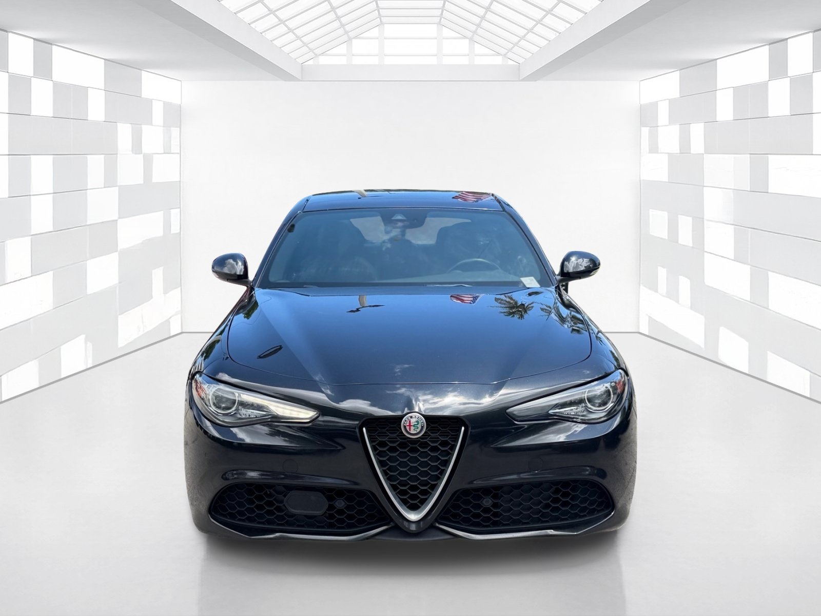 Used 2023 Alfa Romeo Giulia Ti w/ Active Assist Plus Package RWD image 2