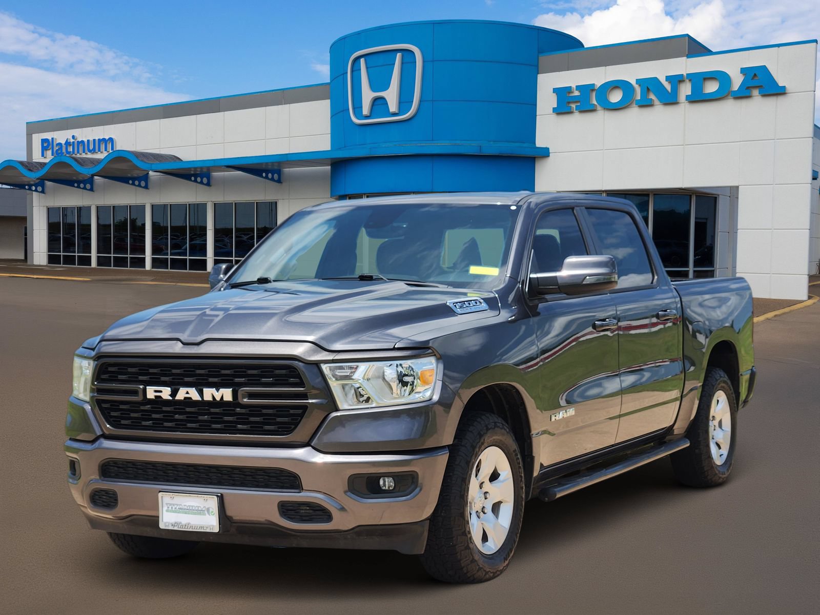Used 2023 RAM 1500 Lone Star AWD/4WD image 2