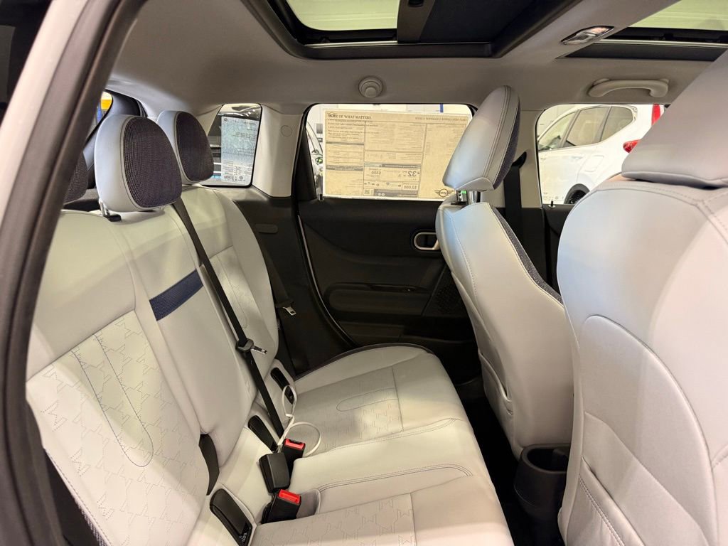 Used 2025 MINI Cooper S image 26