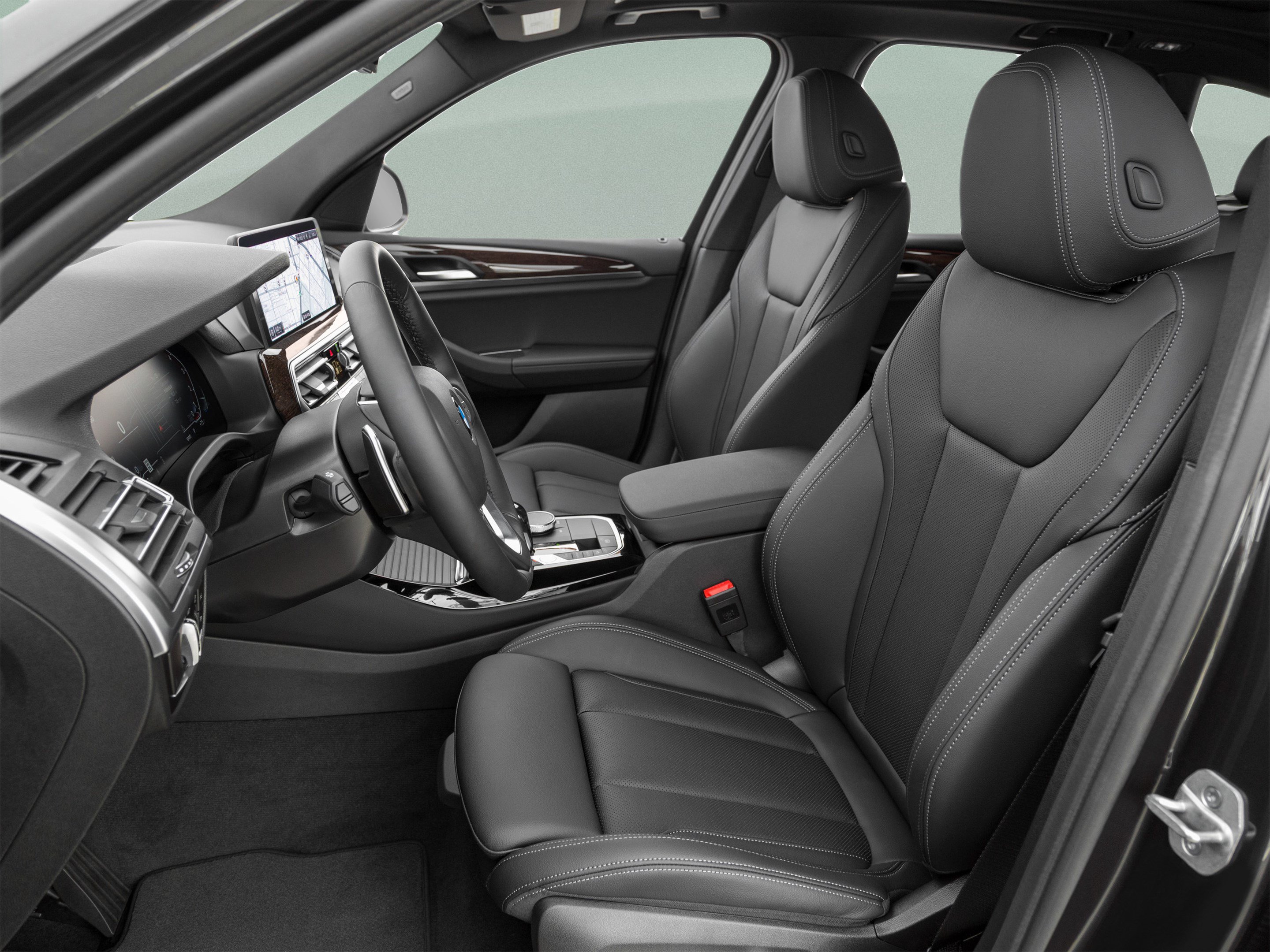 Used 2022 BMW X3 sDrive30i w/ M Sport Package 2 RWD image 16