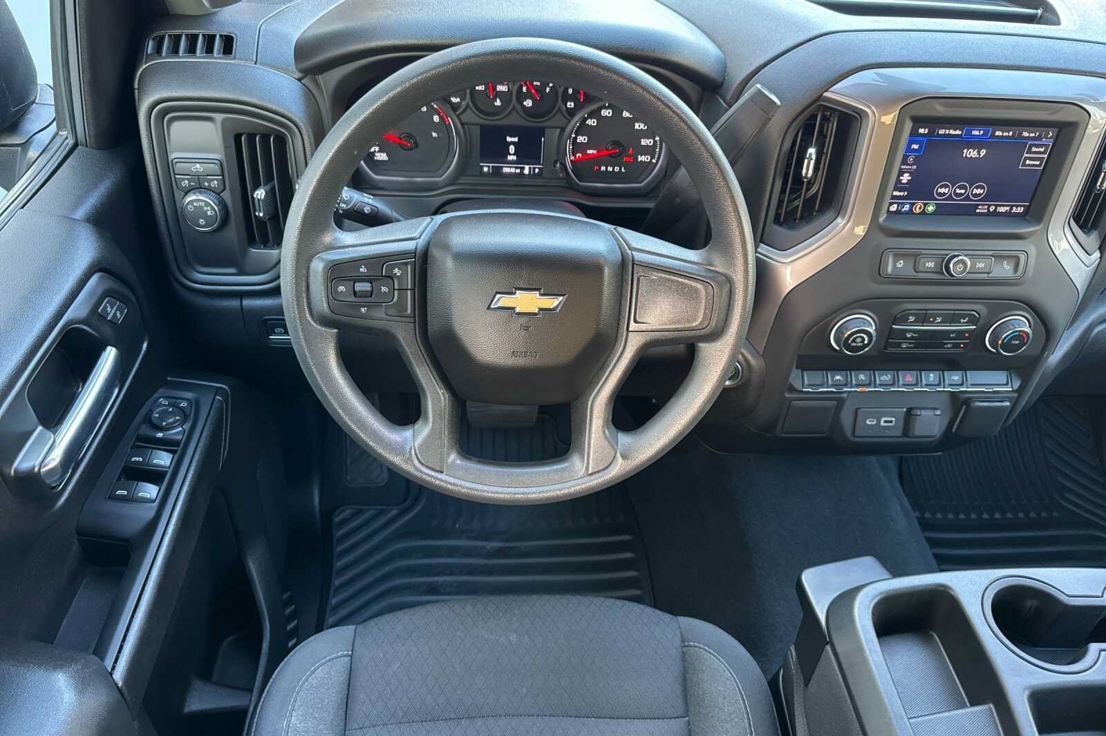 Used 2022 Chevrolet Silverado 1500 Custom RWD image 11