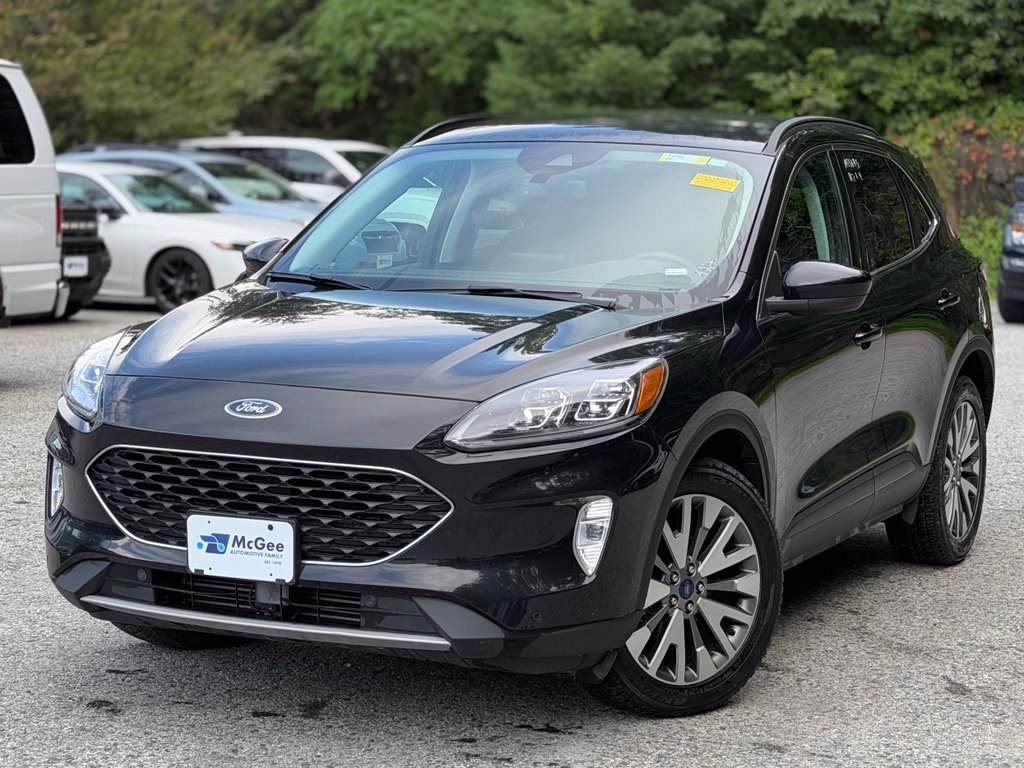 Used 2022 Ford Escape Titanium
