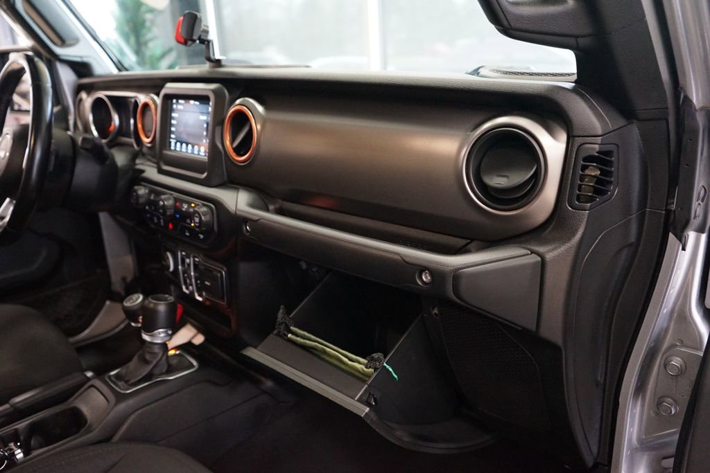 Used 2020 Jeep Gladiator Sport w/ Quick Order Package 24S AWD/4WD image 42