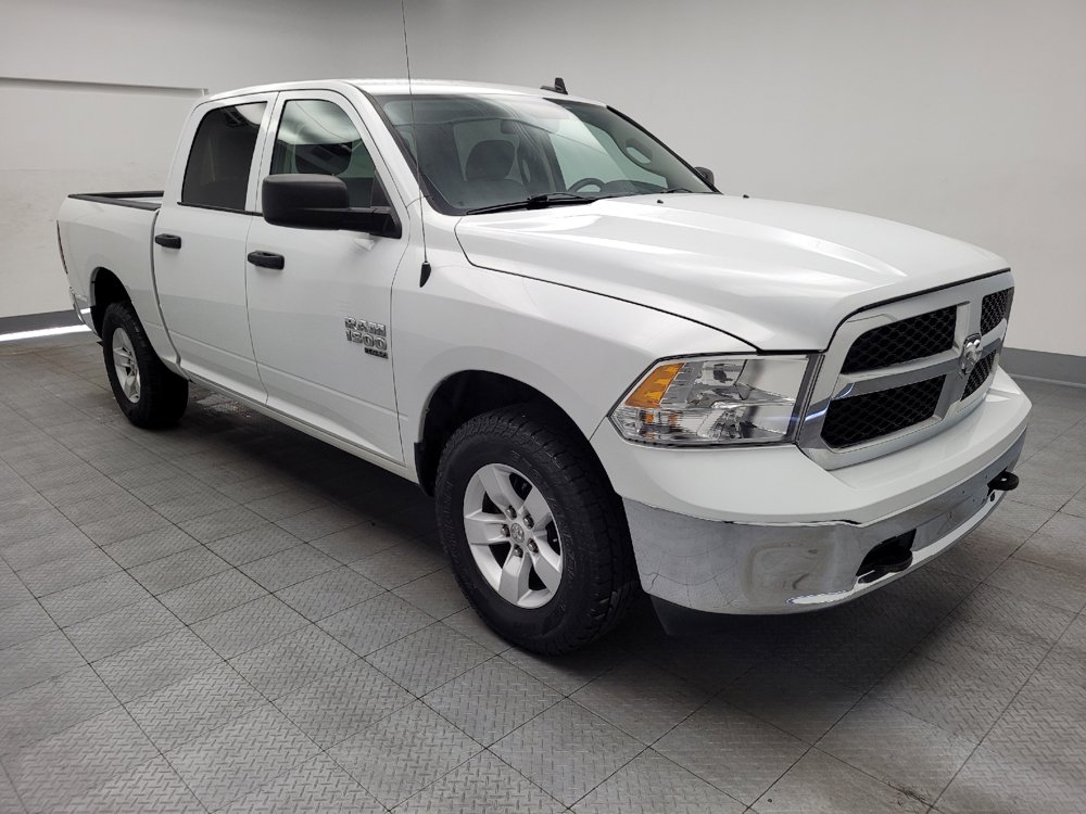 Used 2022 RAM 1500 Classic SLT w/ Electronics Group AWD/4WD image 13