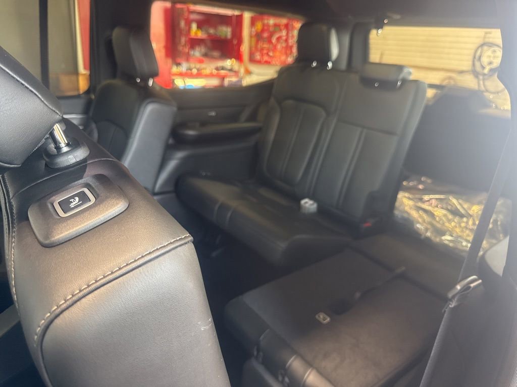 New 2025 Jeep Wagoneer Series II w/ Convenience Group I image 37