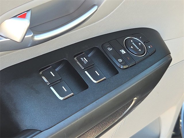 Used 2019 Kia Sedona EX image 20