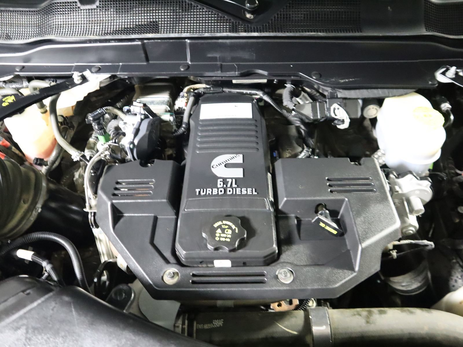 Used 2024 RAM 2500 Laramie w/ Cold Weather Group image 29