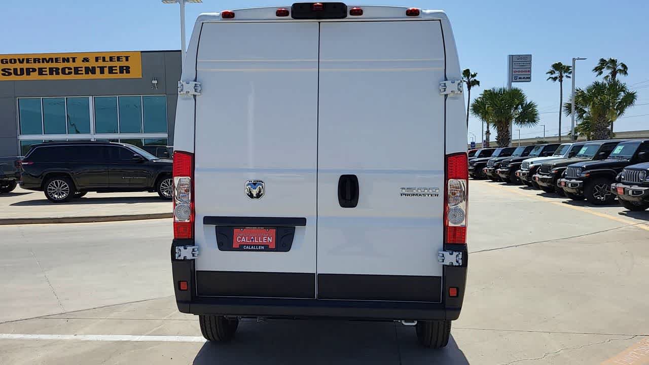 New 2026 RAM ProMaster 1500 w/ Convenience Group FWD image 7
