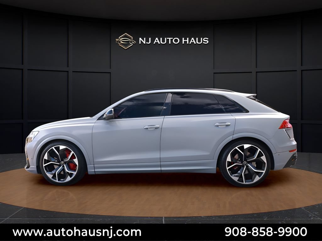 Used 2024 Audi RS Q8 AWD/4WD image 6