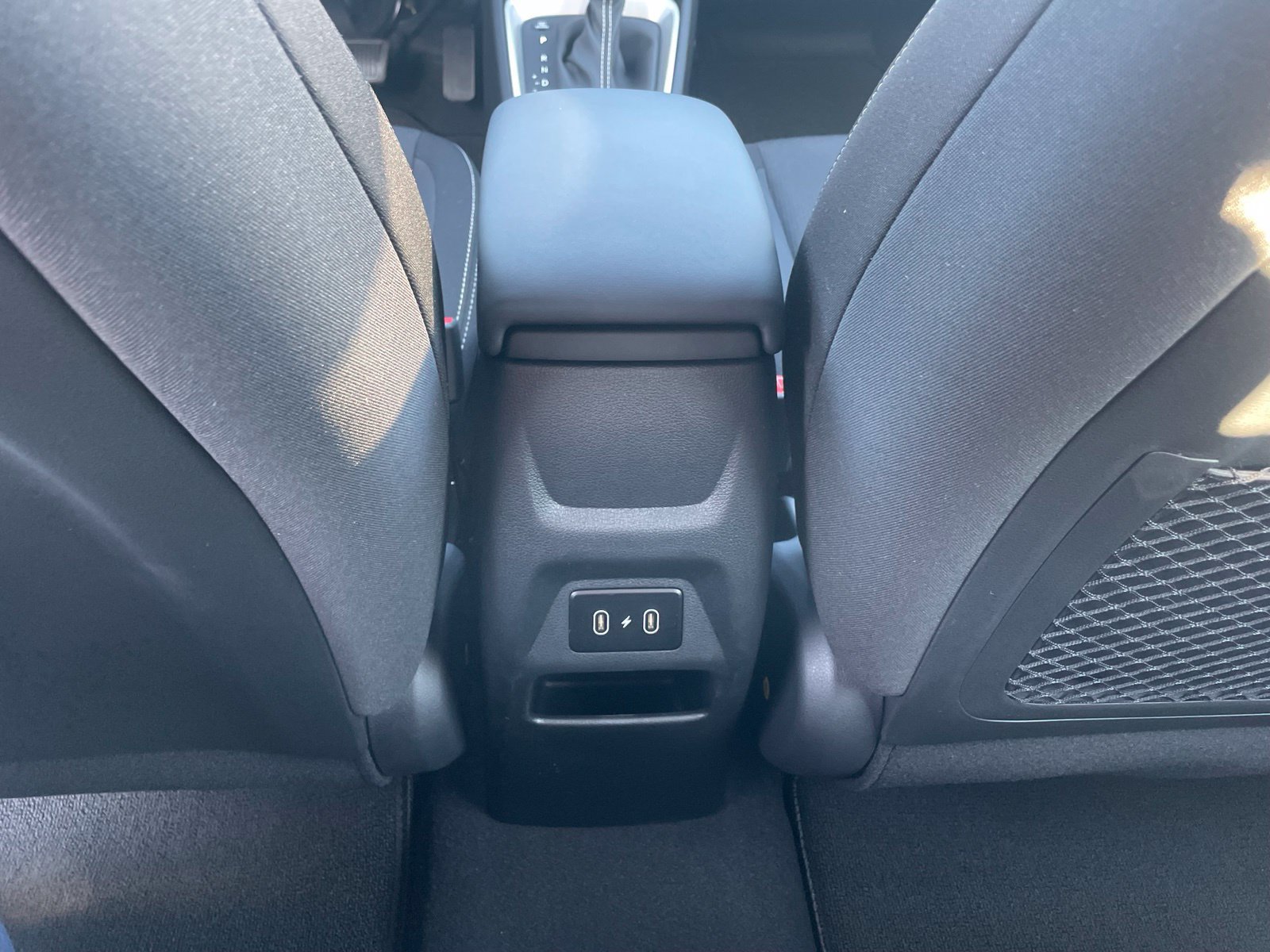 New 2026 Hyundai Venue SEL FWD image 19