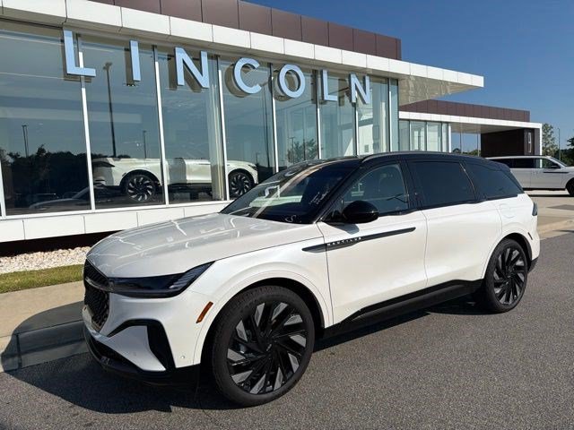 Used 2024 Lincoln Nautilus Reserve w/ Equipment Group 202A