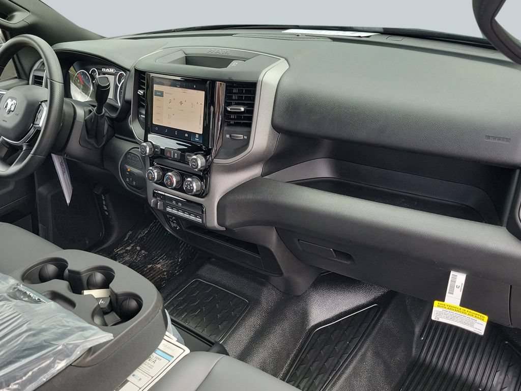 New 2026 RAM 3500 Tradesman w/ Chrome Appearance Group AWD/4WD image 28