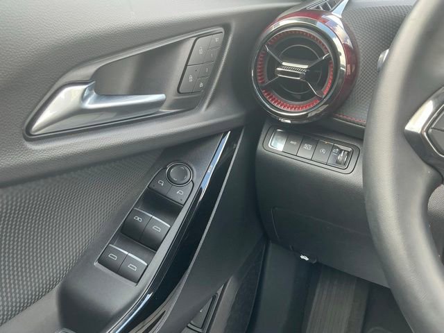 Used 2025 Chevrolet Equinox RS w/ Safety and Technology Package AWD/4WD image 24