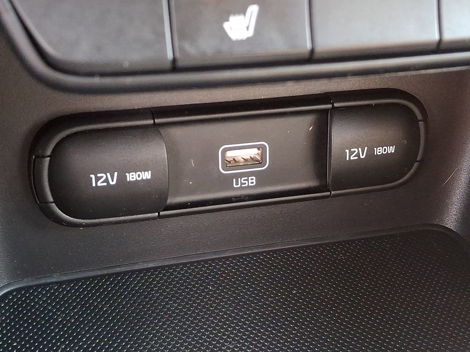 Used 2020 Kia Sportage S image 24