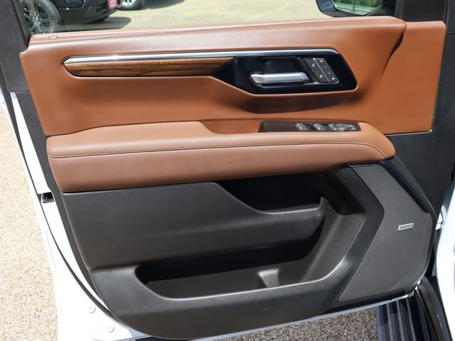 New 2026 Chevrolet Tahoe High Country AWD/4WD image 22