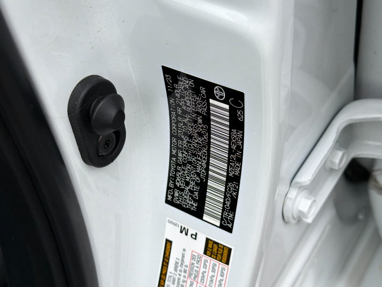 Used 2024 Toyota Corolla SE w/ SE Premium Package FWD image 31