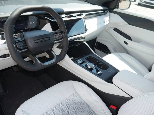 New 2026 Jeep Cherokee Overland AWD/4WD image 17