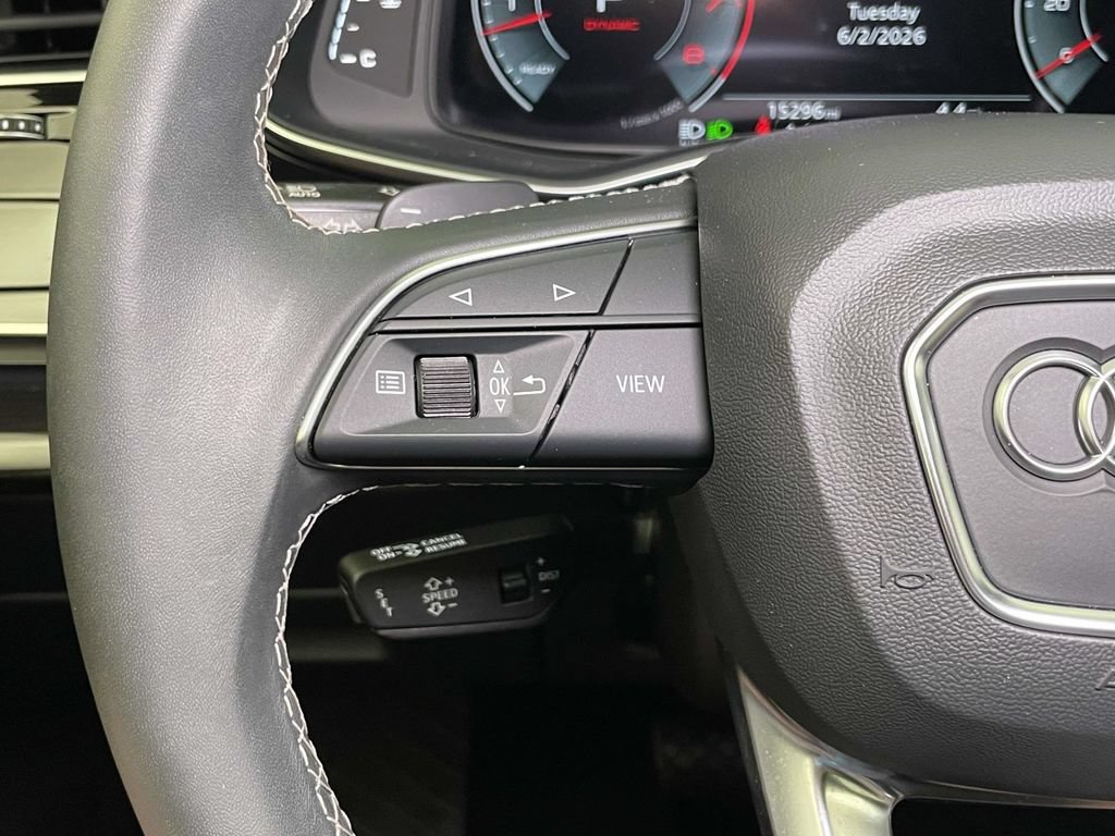 Certified 2025 Audi Q8 Prestige AWD/4WD image 40