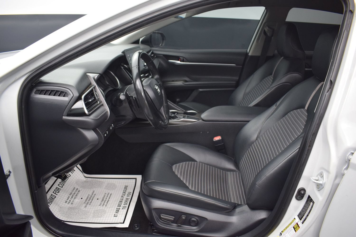 Used 2024 Toyota Camry SE FWD image 13