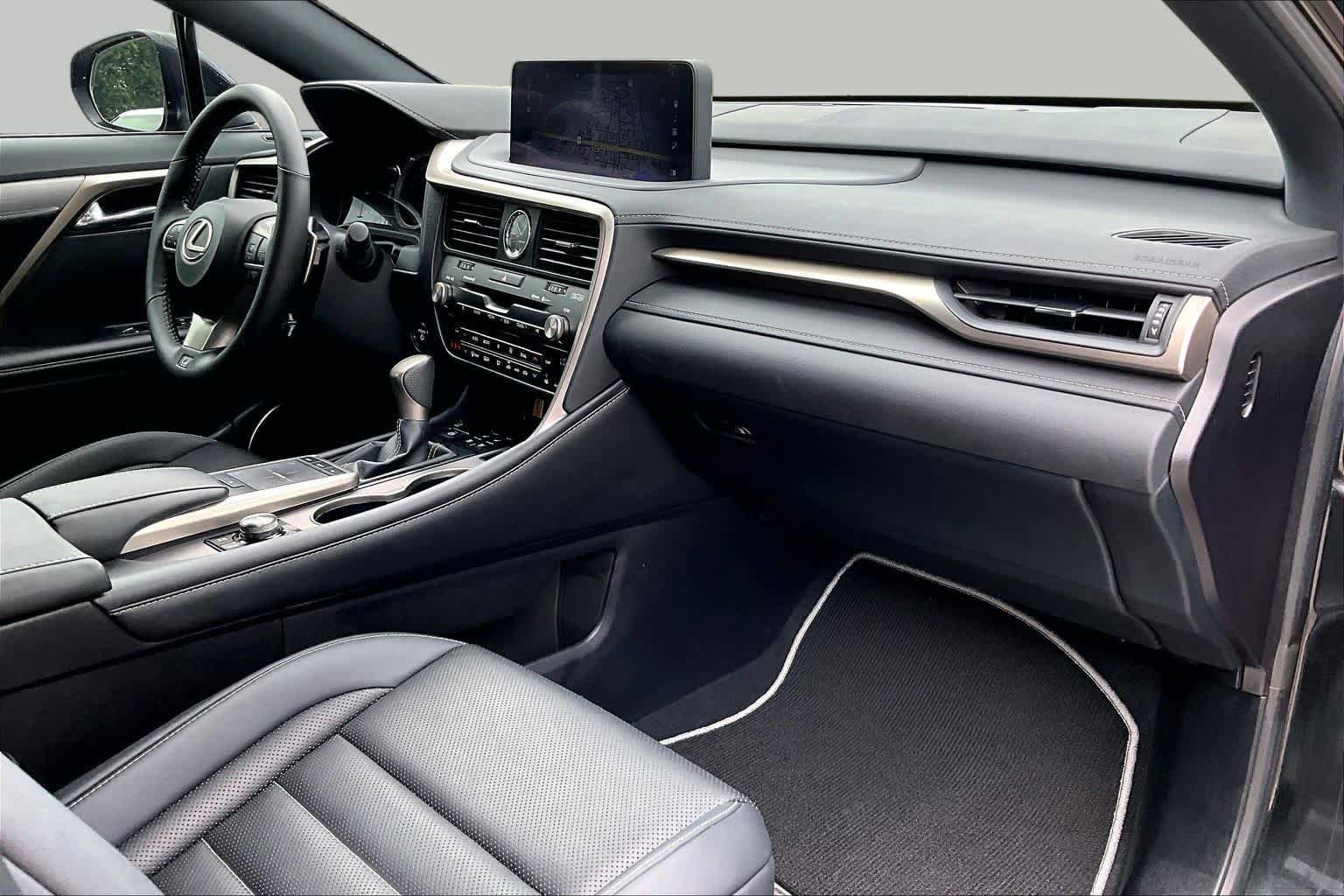 Used 2022 Lexus RX 450h F Sport w/ Cold Area Package (CT) AWD/4WD image 19
