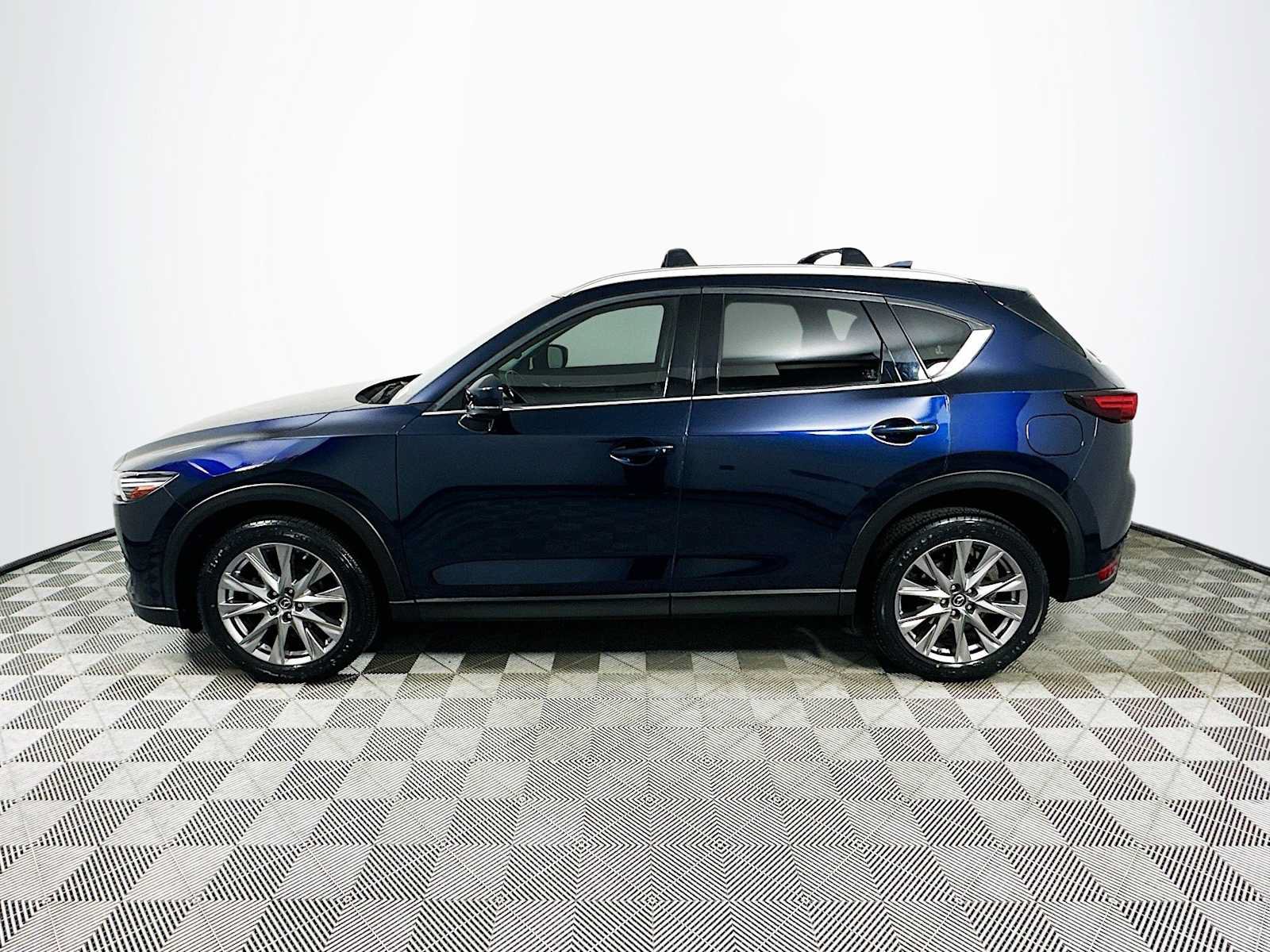 Used 2019 MAZDA CX-5 Grand Touring FWD image 4