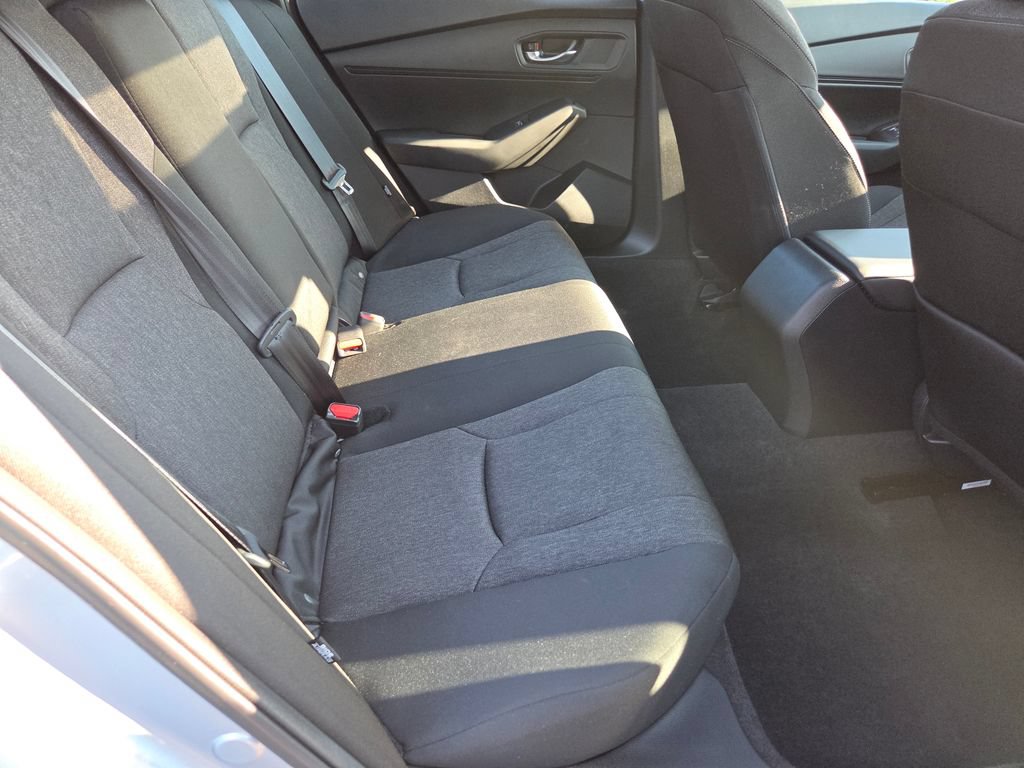 Certified 2023 Honda Accord EX image 25