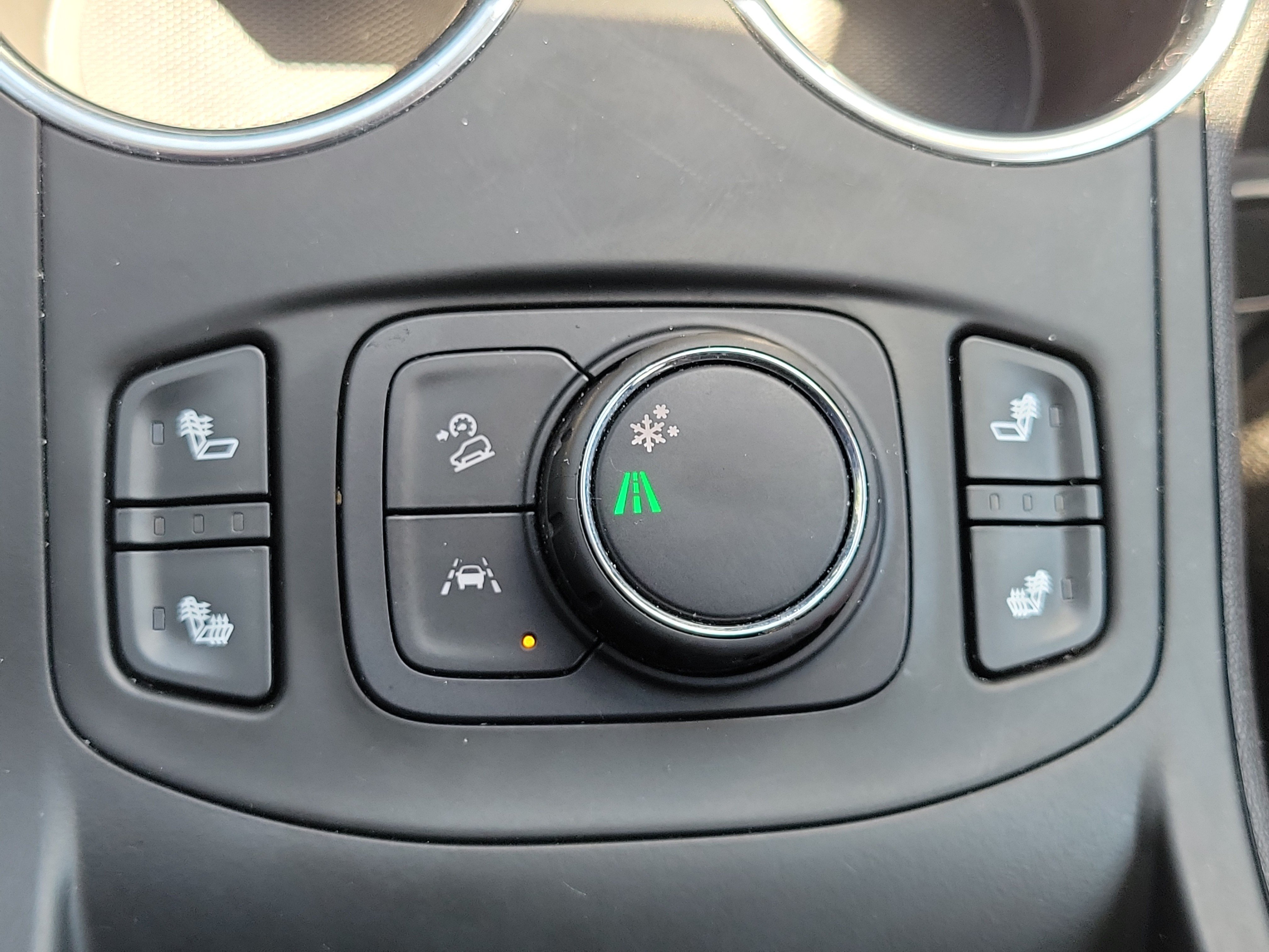 Used 2022 GMC Terrain SLE w/ Driver Convenience Package FWD image 24