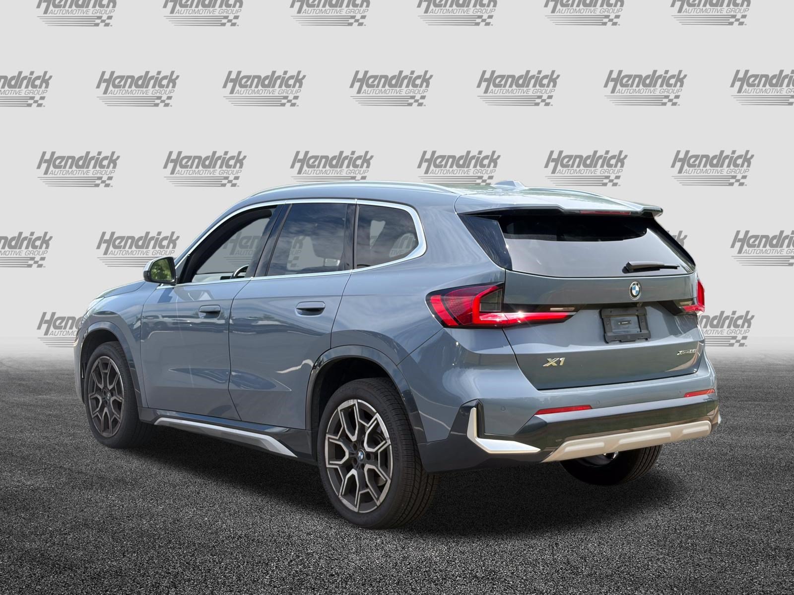 Certified 2023 BMW X1 xDrive28i w/ Convenience Package AWD/4WD image 3