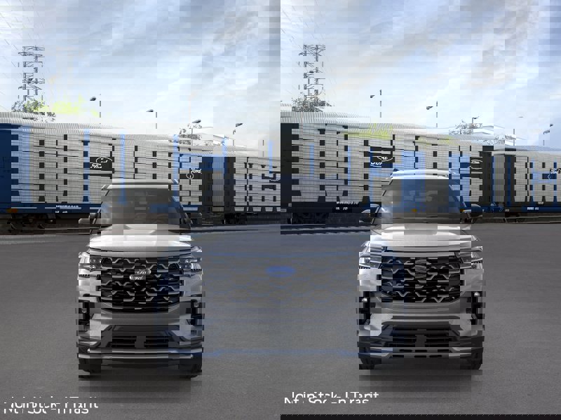 New 2026 Ford Explorer Platinum image 6