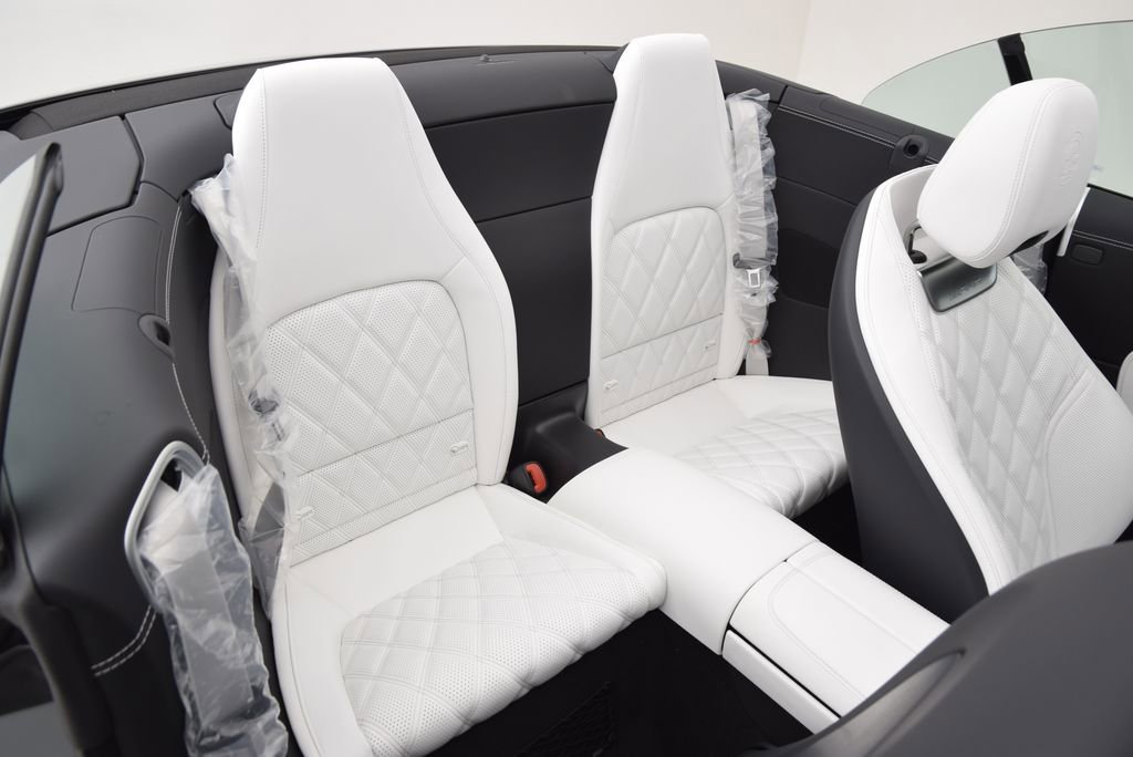 New 2026 Mercedes-Benz SL 63 AMG 4MATIC image 17