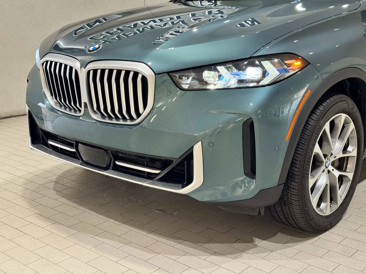 Certified 2026 BMW X5 sDrive40i RWD image 2