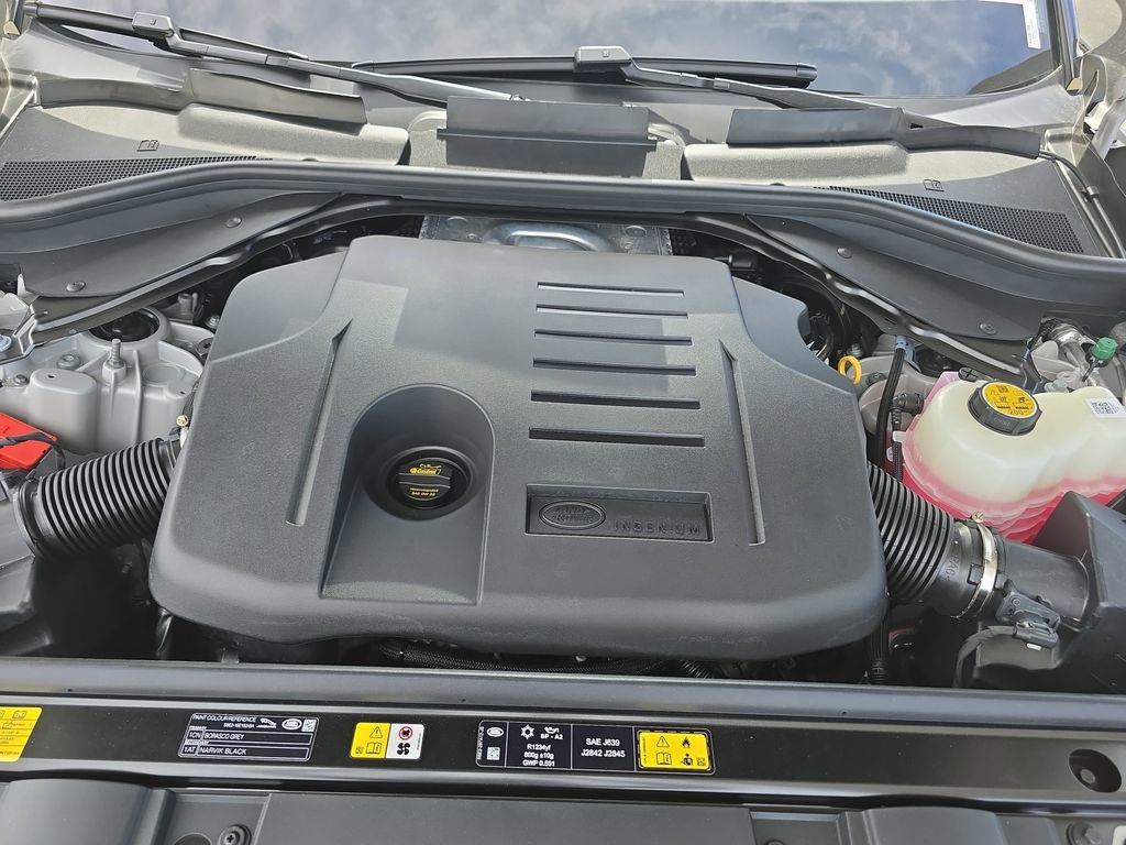 New 2026 Land Rover Range Rover Sport Dynamic SE AWD/4WD image 32