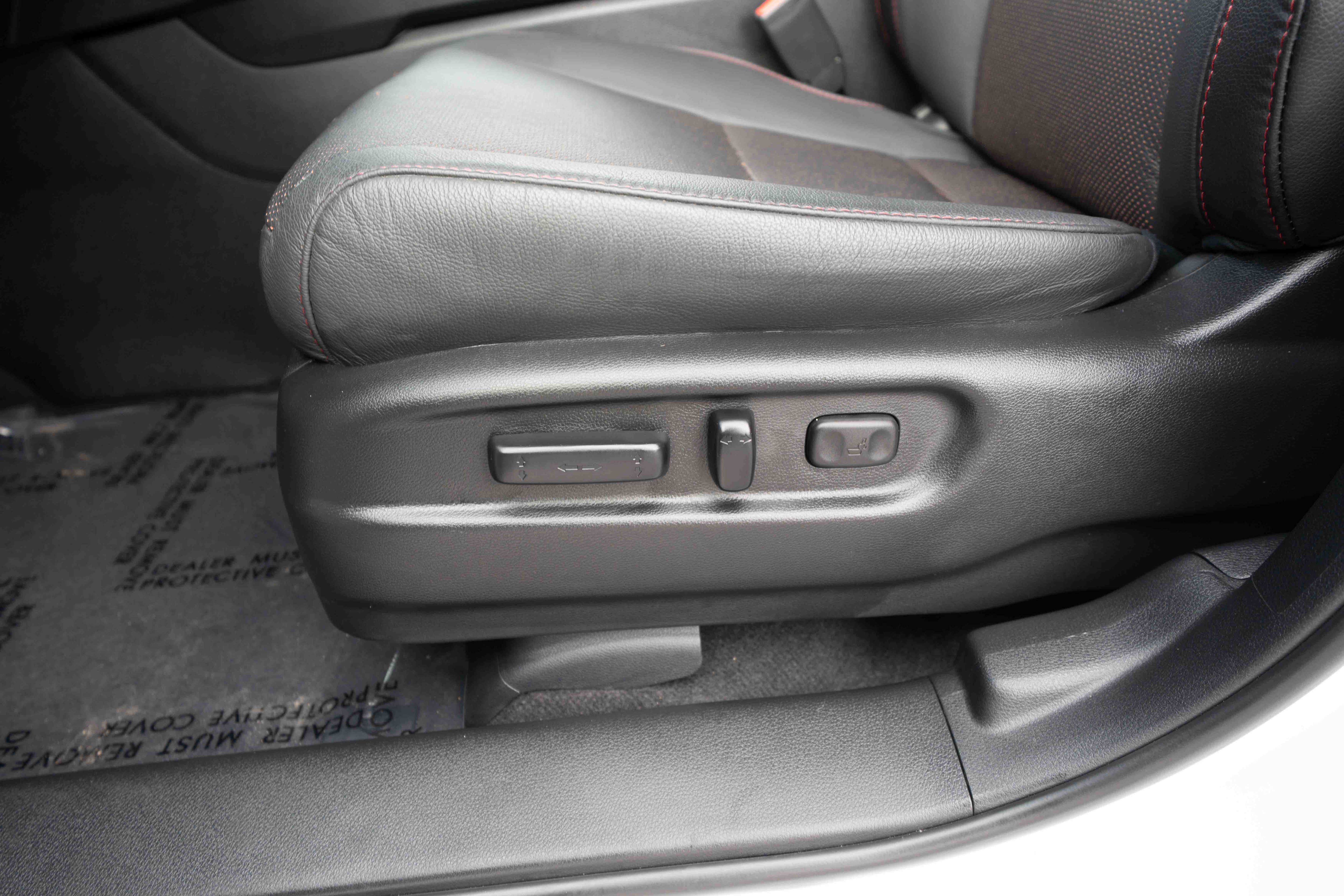 Used 2024 Honda Passport Black Edition image 12