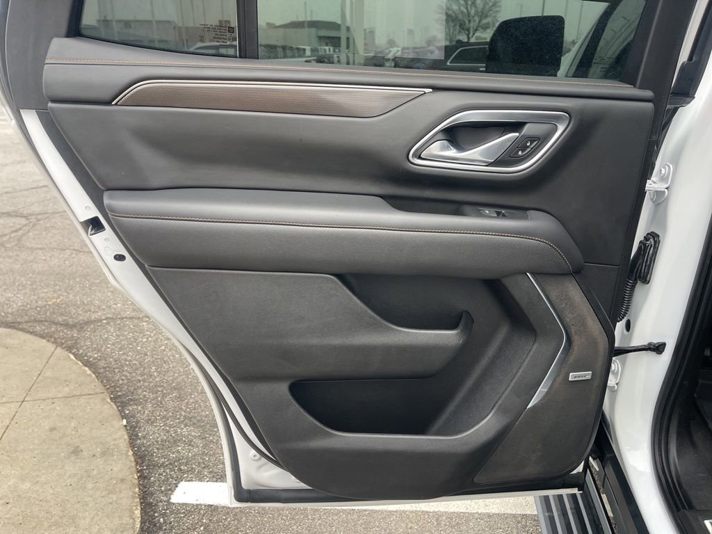 Used 2021 GMC Yukon AT4 w/ AT4 Premium Plus Package image 23