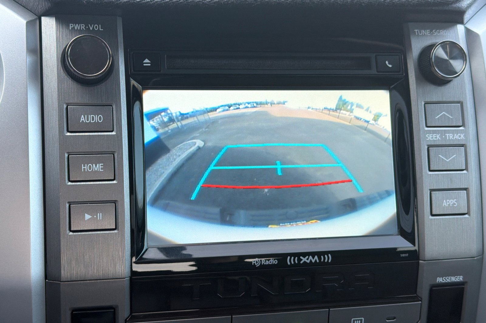 Used 2017 Toyota Tundra SR5 w/ SR5 Upgrade Package image 18