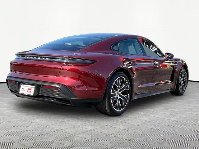 Used 2022 Porsche Taycan RWD image 7