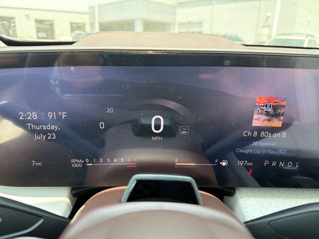 New 2026 Buick Enclave Avenir w/ Super Cruise Package FWD image 11