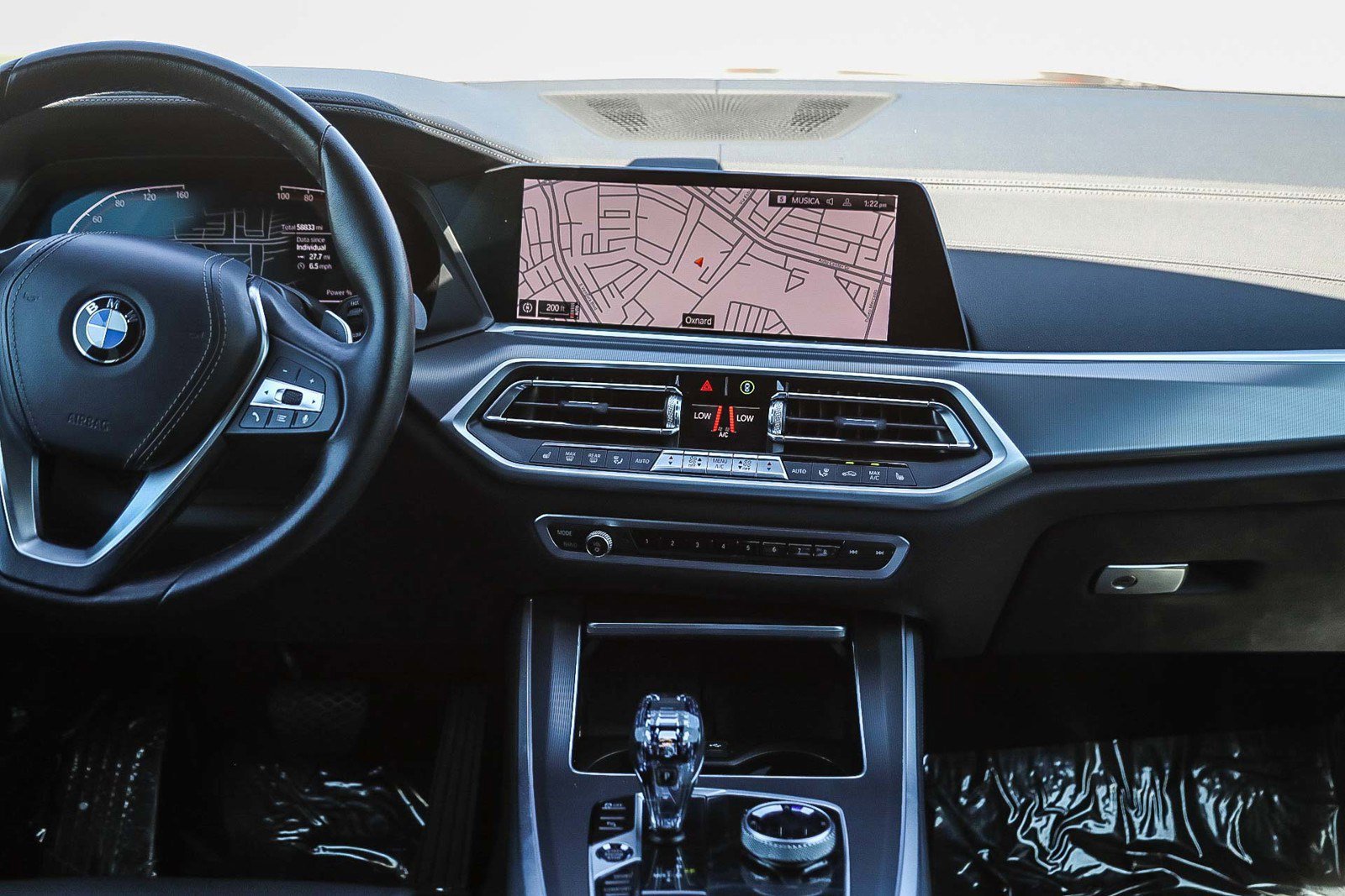 Used 2022 BMW X5 xDrive40i w/ Executive Package image 13