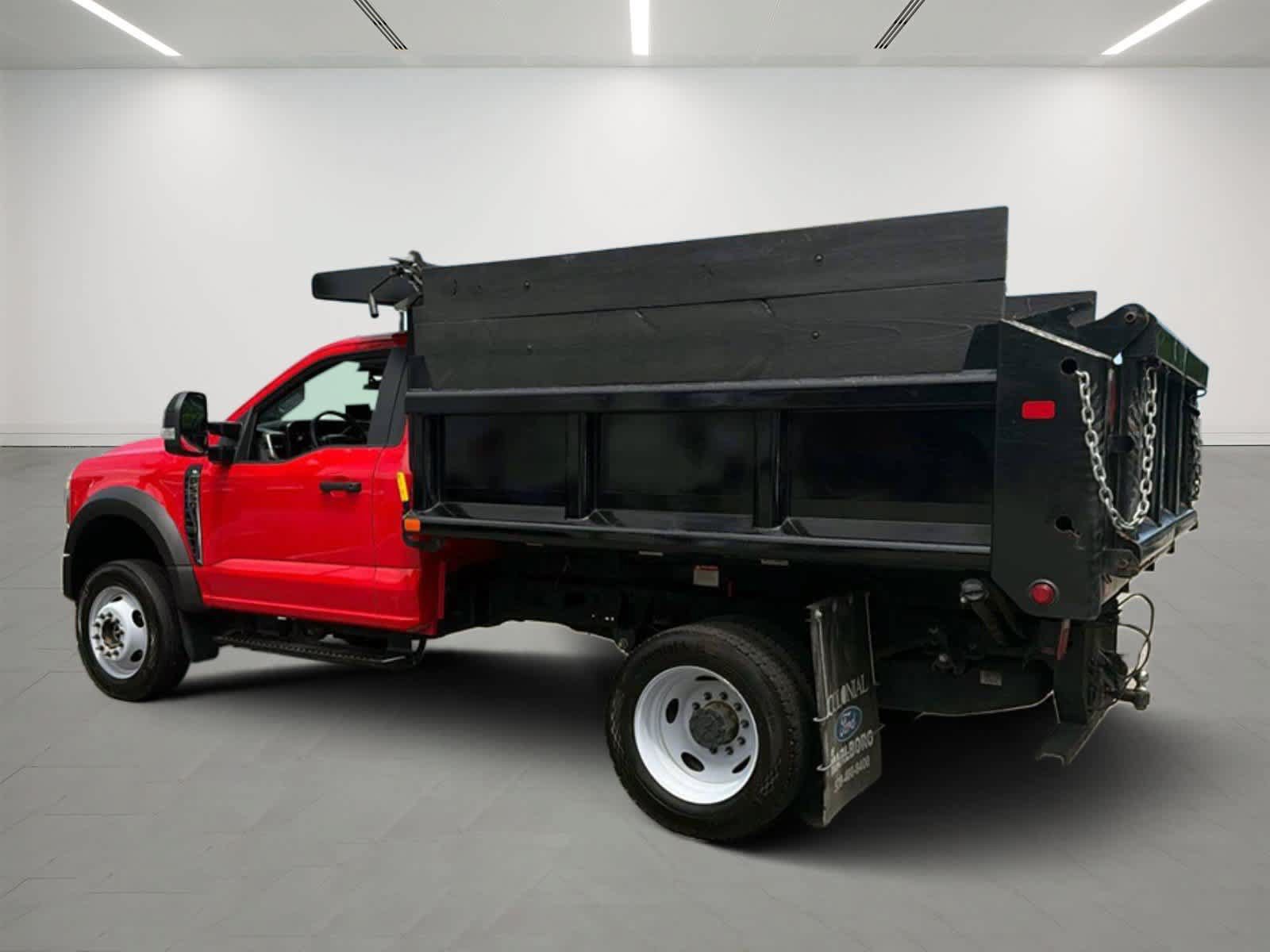 Used 2024 Ford F550 4x4 Regular Cab Super Duty image 3