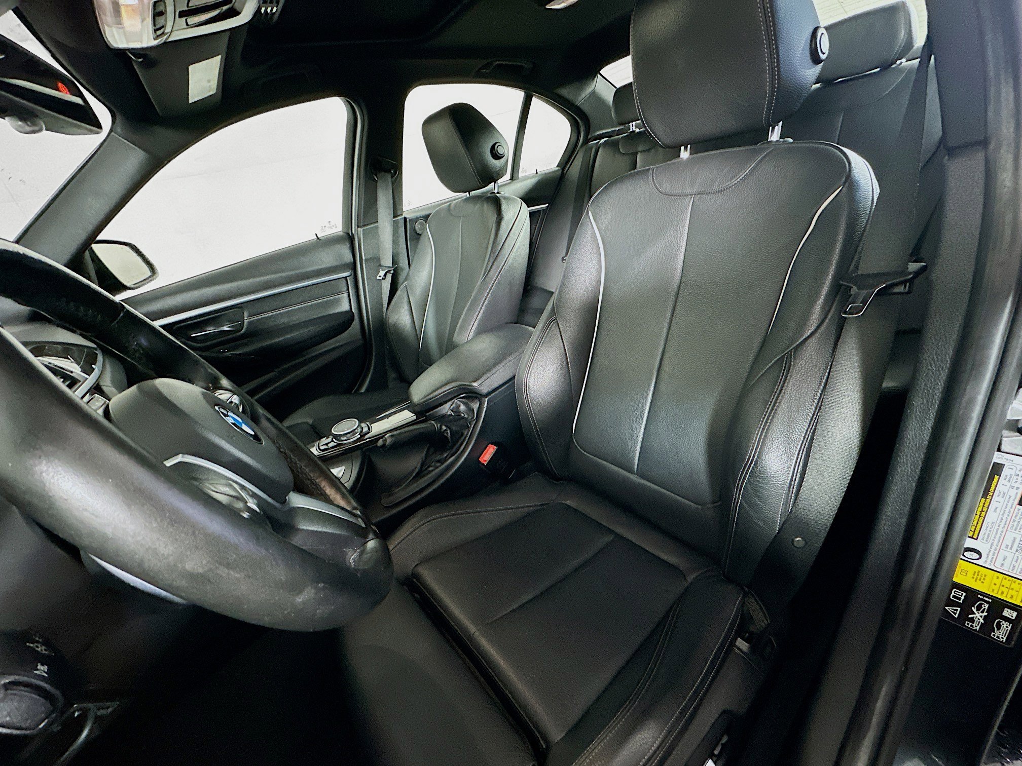 Used 2017 BMW 340i xDrive Sedan image 13