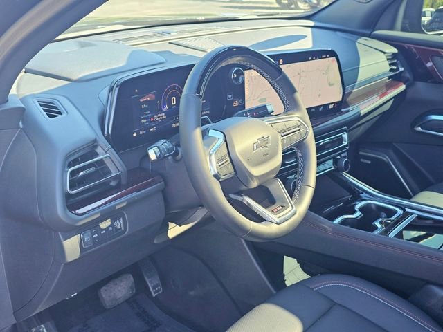 Used 2025 Chevrolet Traverse Z71 w/ Enhanced Driving Package AWD/4WD image 16